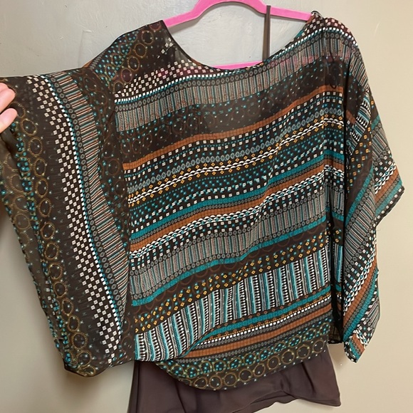 O’Neill flowy brown top. Brown cami included - Picture 3 of 6